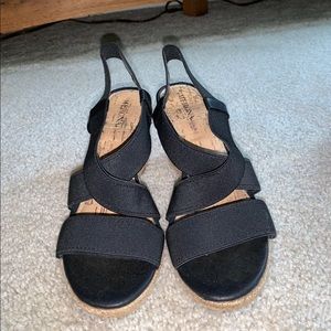 Merona Women’s Size 6 Black Wedges